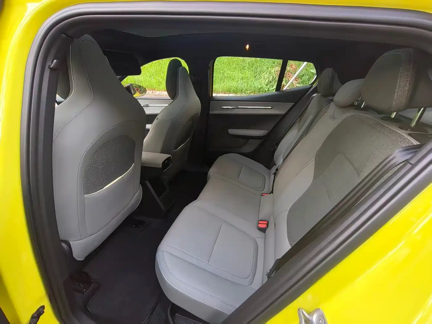 Volvo EX30 2024 2025 RWD Long Range Ultra