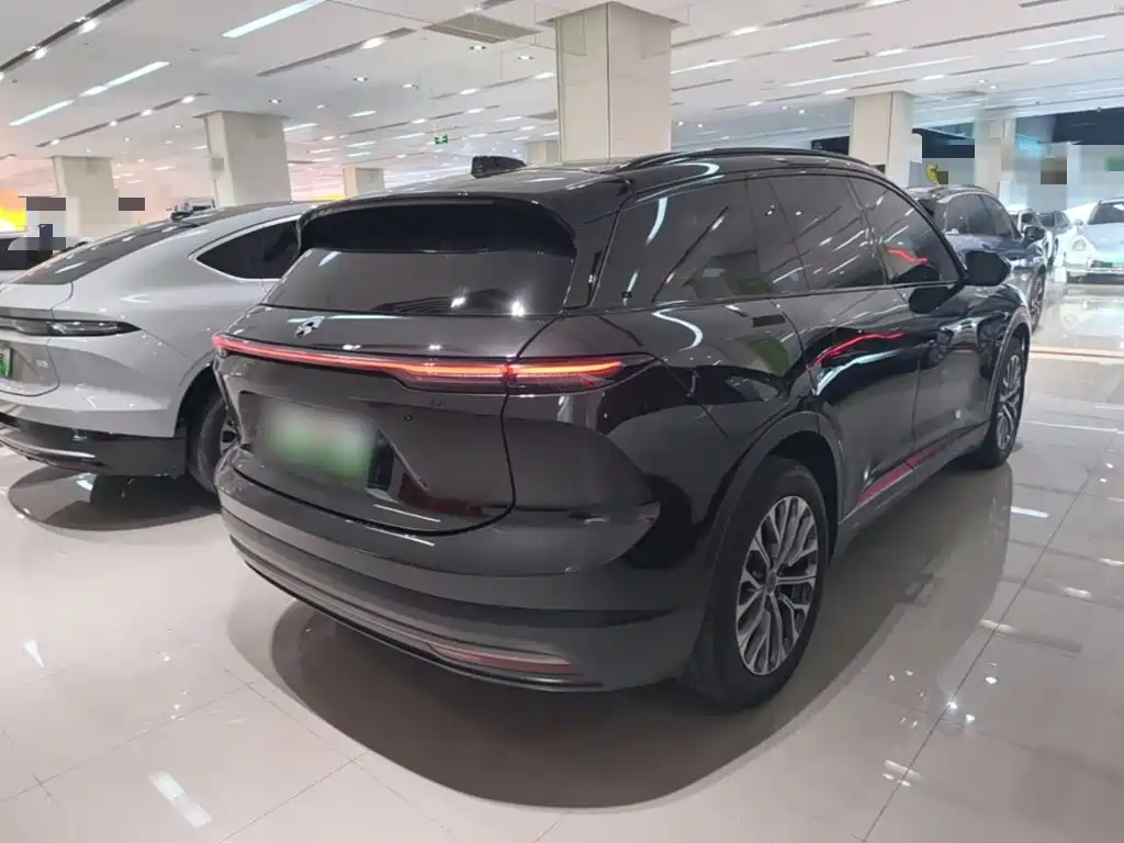 Фото 7 - NIO ES6