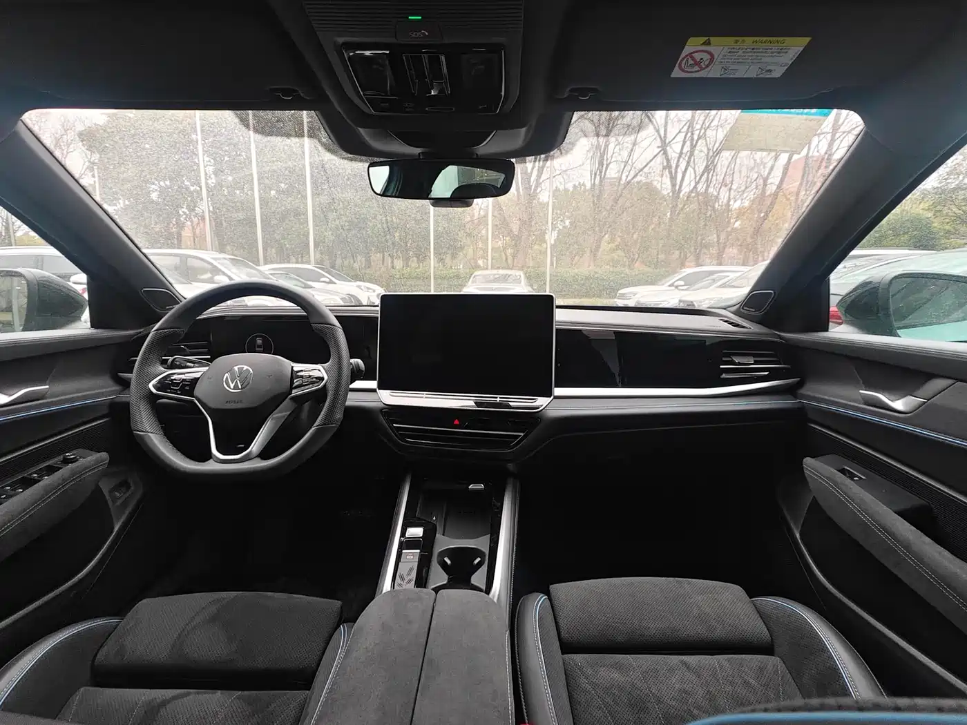 Volkswagen Passat 2025 Model Pro 380TSI Starlight Dragon Premium Edition фото 7