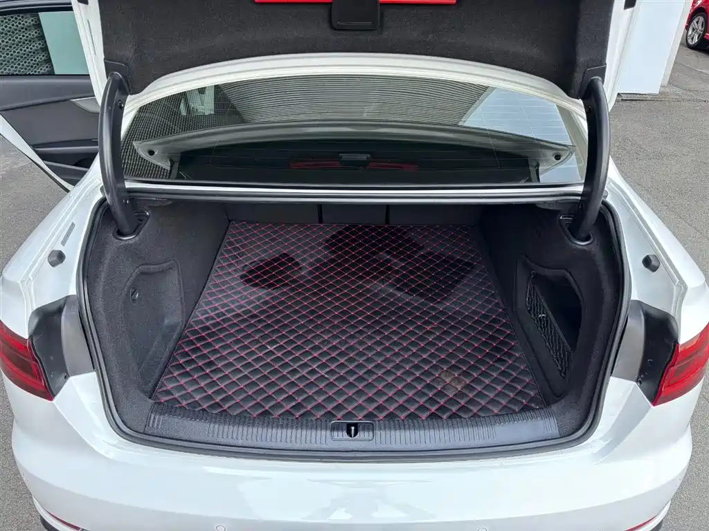 Audi A4L 2019 40 TFSI Progressive (China VI) фото 15