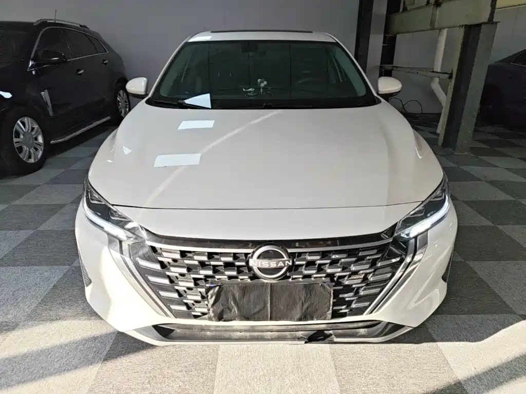 Фото 3 - Nissan Sylphy