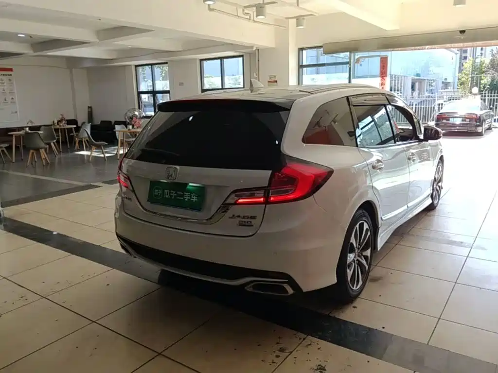Honda Jade 2019 2017 210TURBO CVT Fashion Edition 5-seater