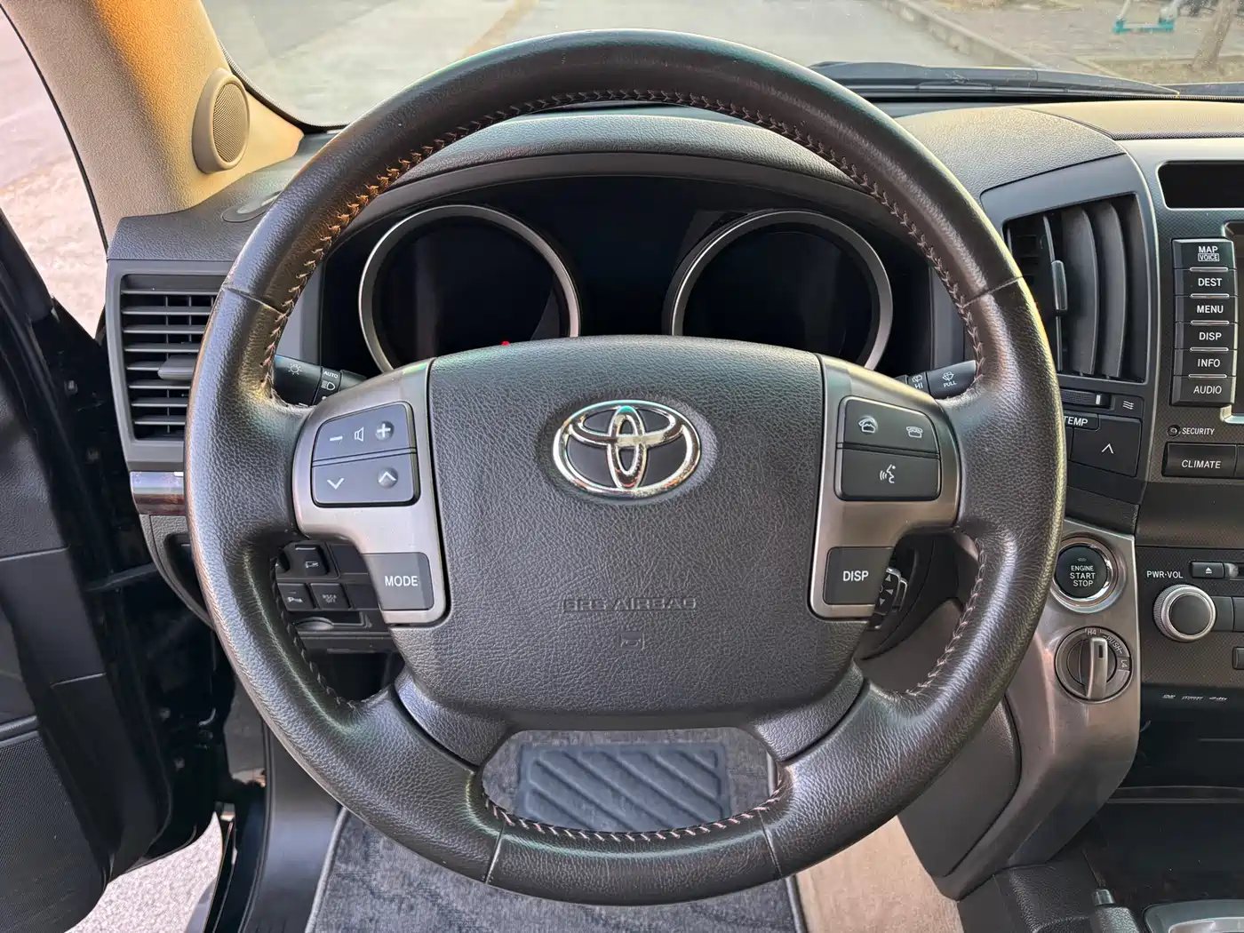 Toyota Land Cruiser 2007 4.7L Automatic VX-R фото 8