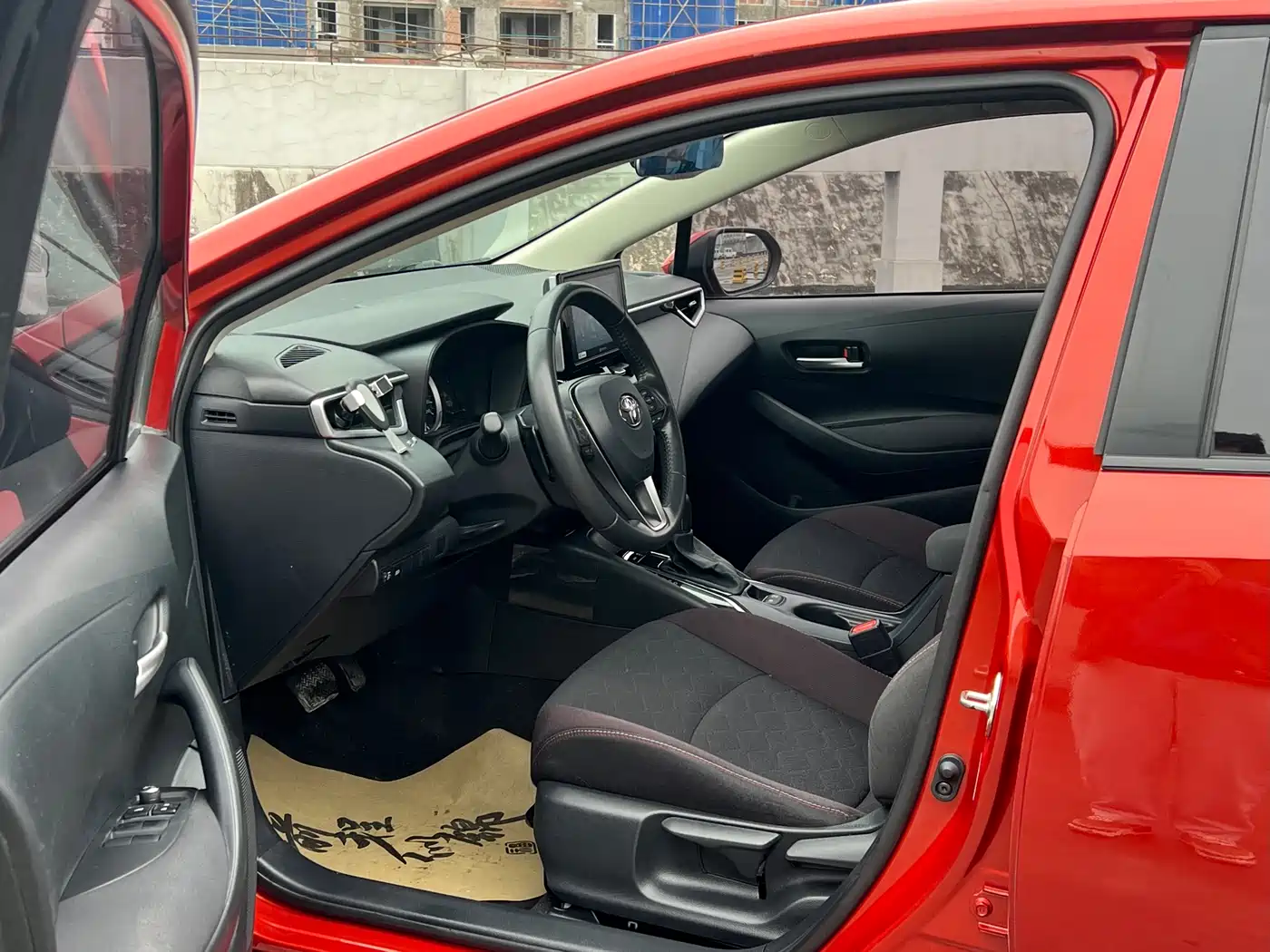 Toyota Corolla 2019 1.2T S-CVT Sport Edition фото 10