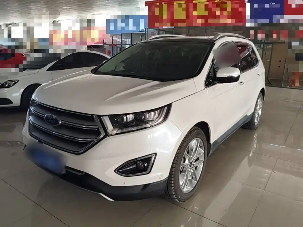 Photo 2 - Ford Edge