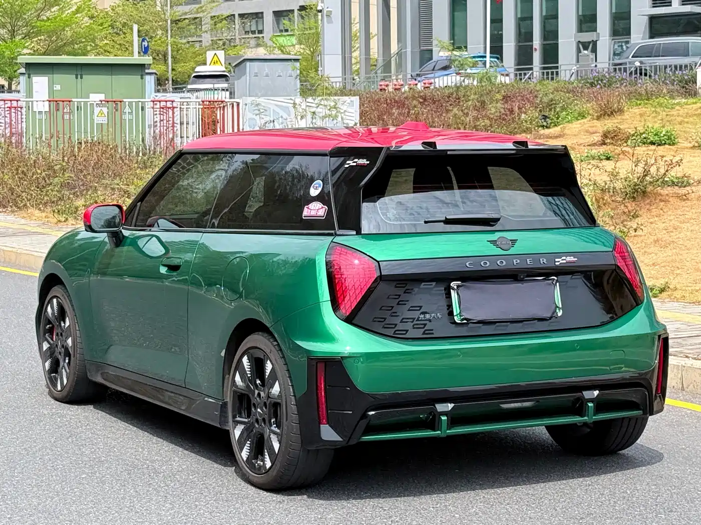 MINI ELECTRIC  JCW