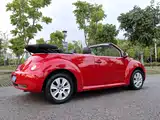 Photo 7 - Volkswagen Beetle