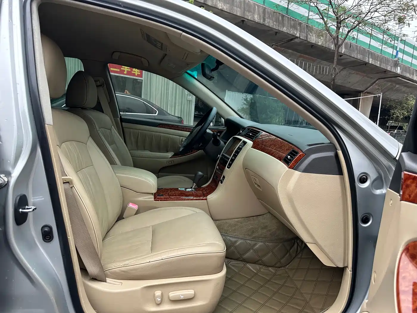 Toyota Crown 2005 Model 3.0L Royal фото 17