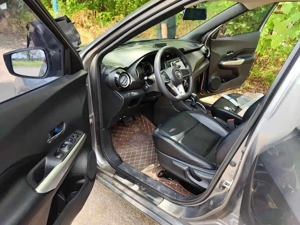 Photo 12 - Nissan Kicks
