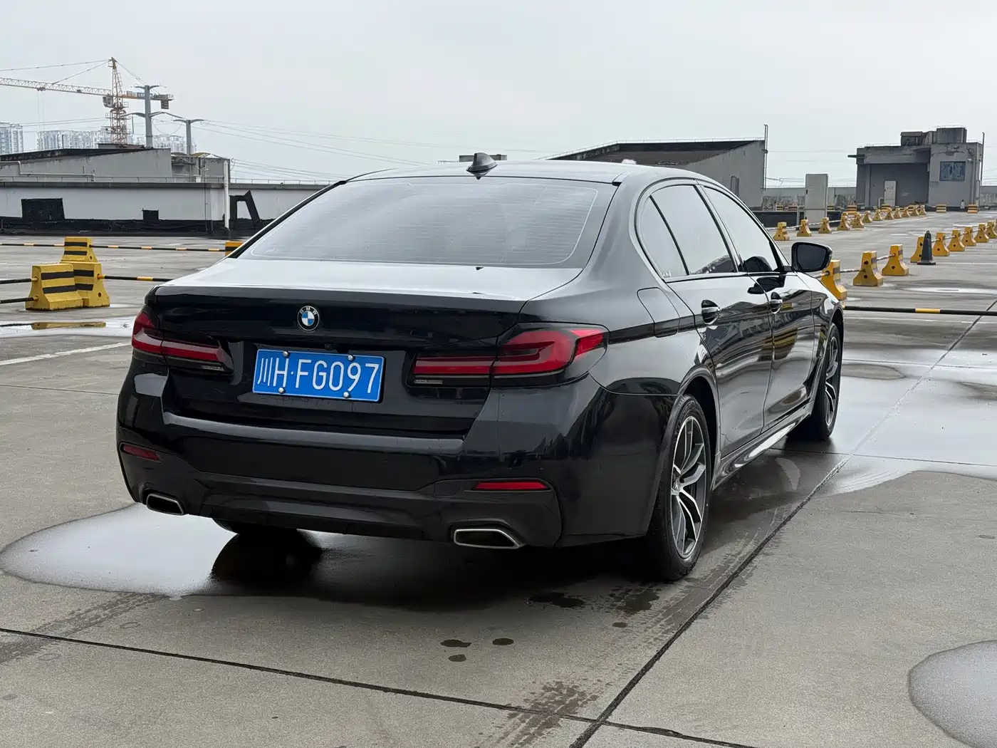 BMW 5 Series 2021 525Li M Sport Package фото 5