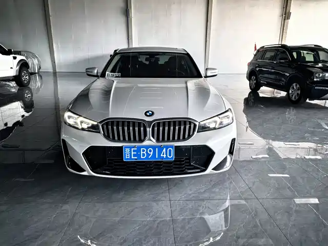 BMW 3 Series 2023 320Li M Sport Package — фото 2