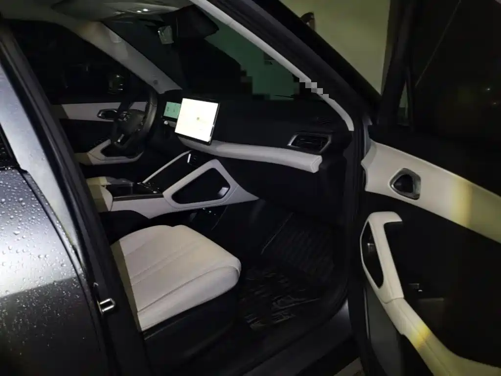 BYD Yuan UP 2026 2025 Smart Drive Edition 401KM Vitality Version