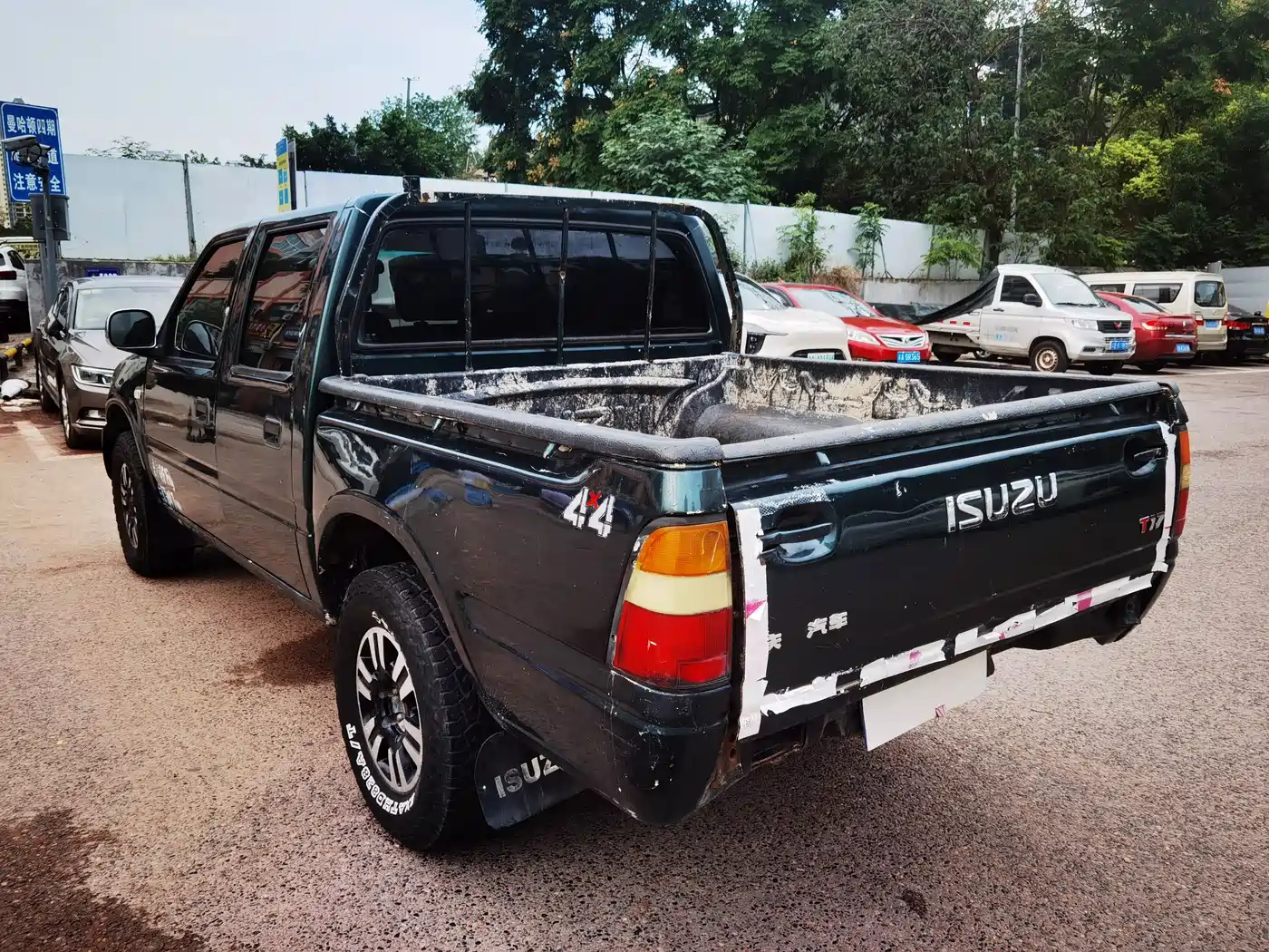 Isuzu Pickup 2015 2015 2.8T 4WD 4JB1CT