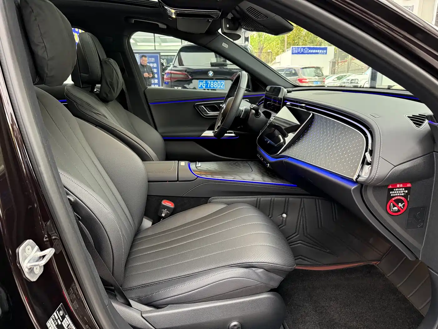 Mercedes-Benz E-Class 2024 E 300 L Fashion Sport фото 3