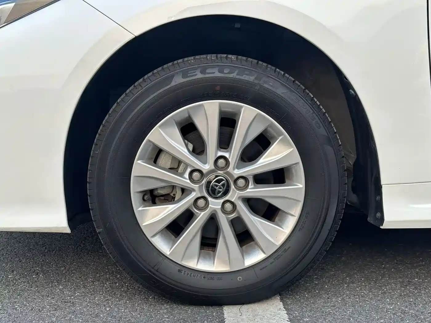 Toyota Corolla 2023 1.2T Pioneer Edition фото 14