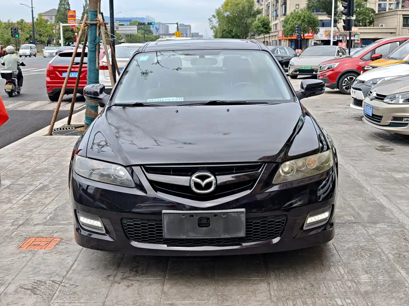 Фото 2 - Mazda 6