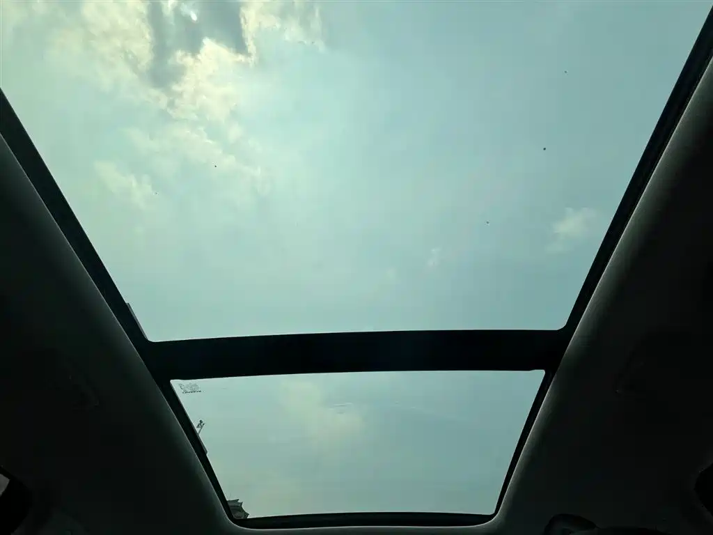 CHANGAN CHANGAN AUCHAN Z6