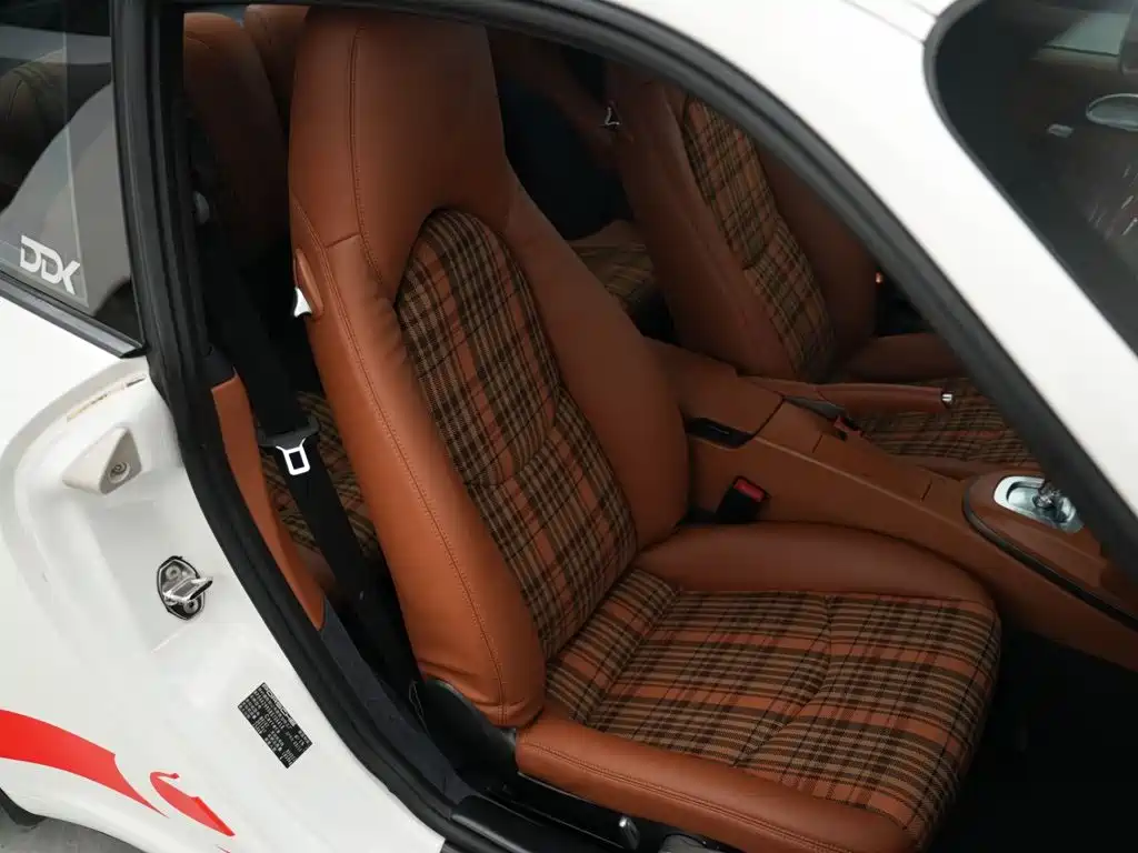 Фото 14 - Porsche 911