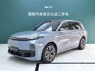 Li Auto L8