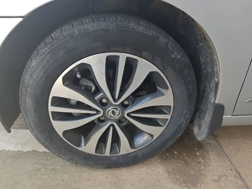 Dongfeng Aeolus Dongfeng Fengshen A60 2016 2016 1.6L Automatic Luxury