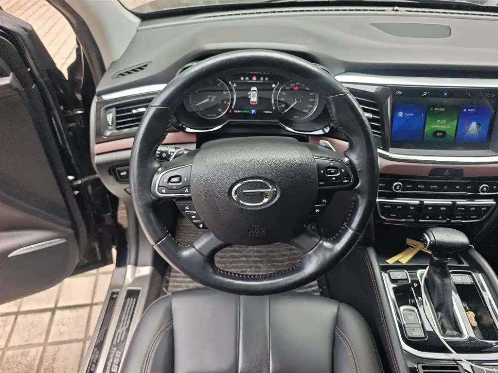 GAC Trumpchi Trumpchi GS8 2017 320T 2WD Luxury Smart Connect (7-seater) фото 3