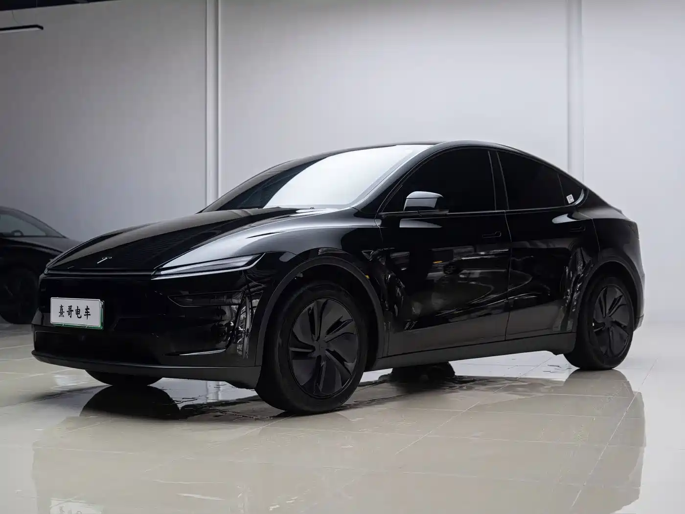 Tesla Model Y 2026 2026 Facelift Long Range Rear-Wheel Drive