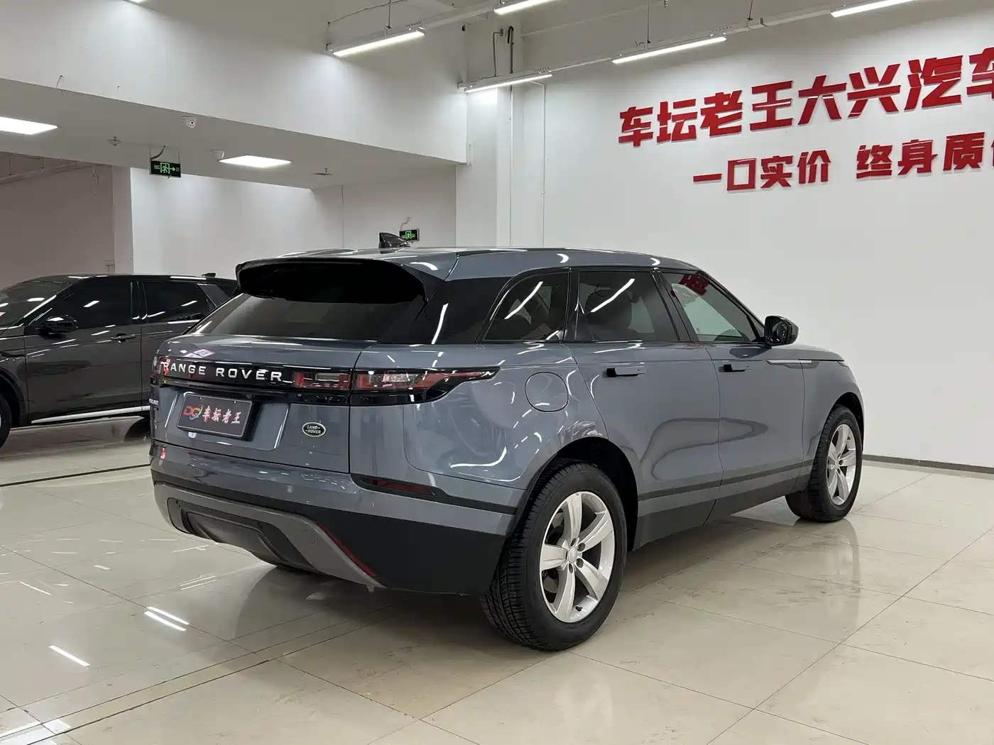 Land Rover Range Rover Velar 2019 250PS фото 4
