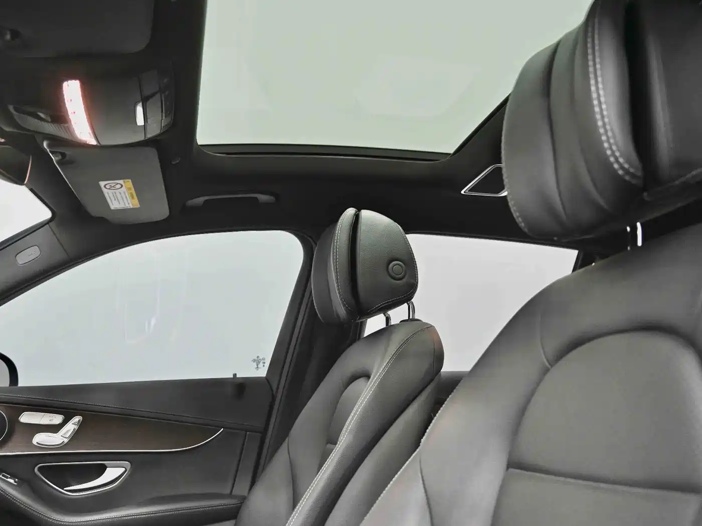 Mercedes-Benz GLC 2021 GLC 260 L 4MATIC Luxury фото 24