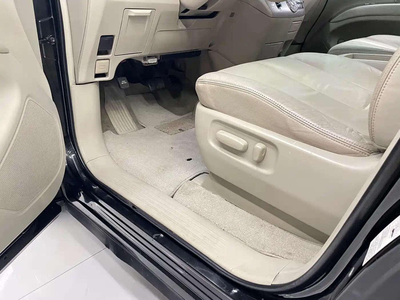 Toyota Previa 2007 3.5L 7-Seater Luxury фото 29