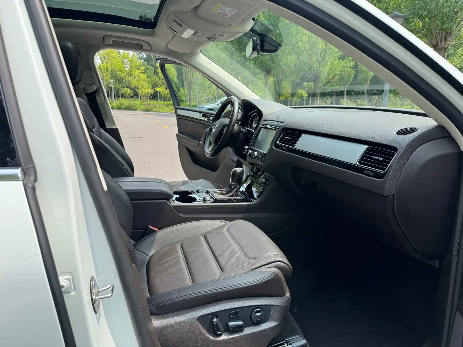 Photo 10 - Volkswagen Touareg