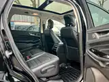 Фото 31 - Ford Edge