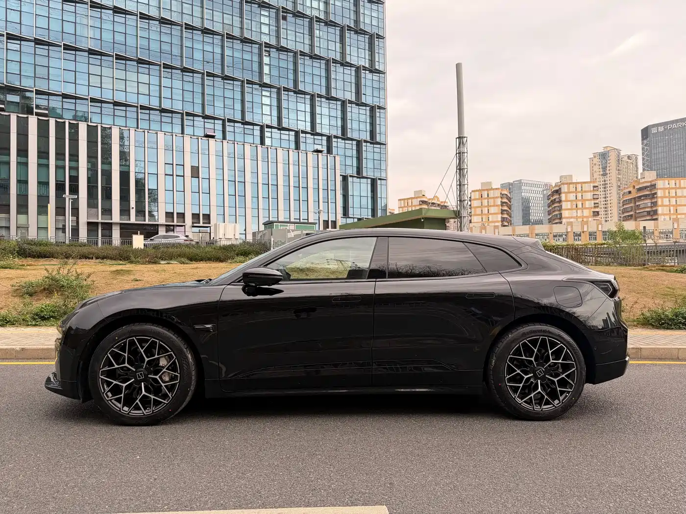 ZEEKR EXTREME KRYPTON 001