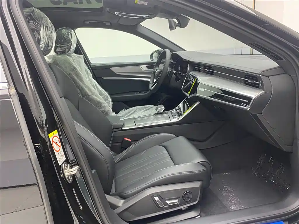 Audi A6L 2025 Model Year Facelift 40 TFSI Luxury Sport фото 19