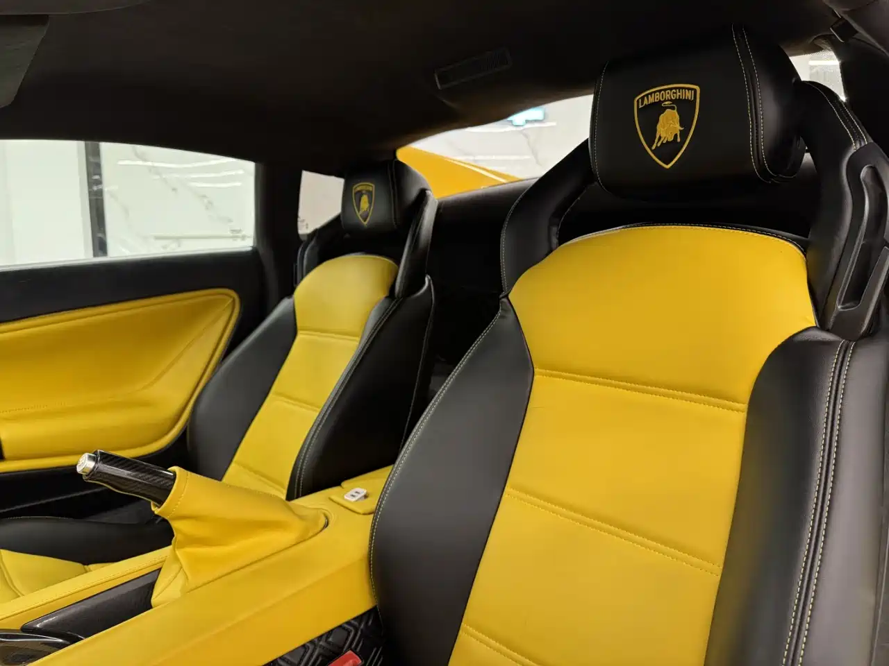 Lamborghini Gallardo 2012 LP 560-4 Gold Edition фото 7