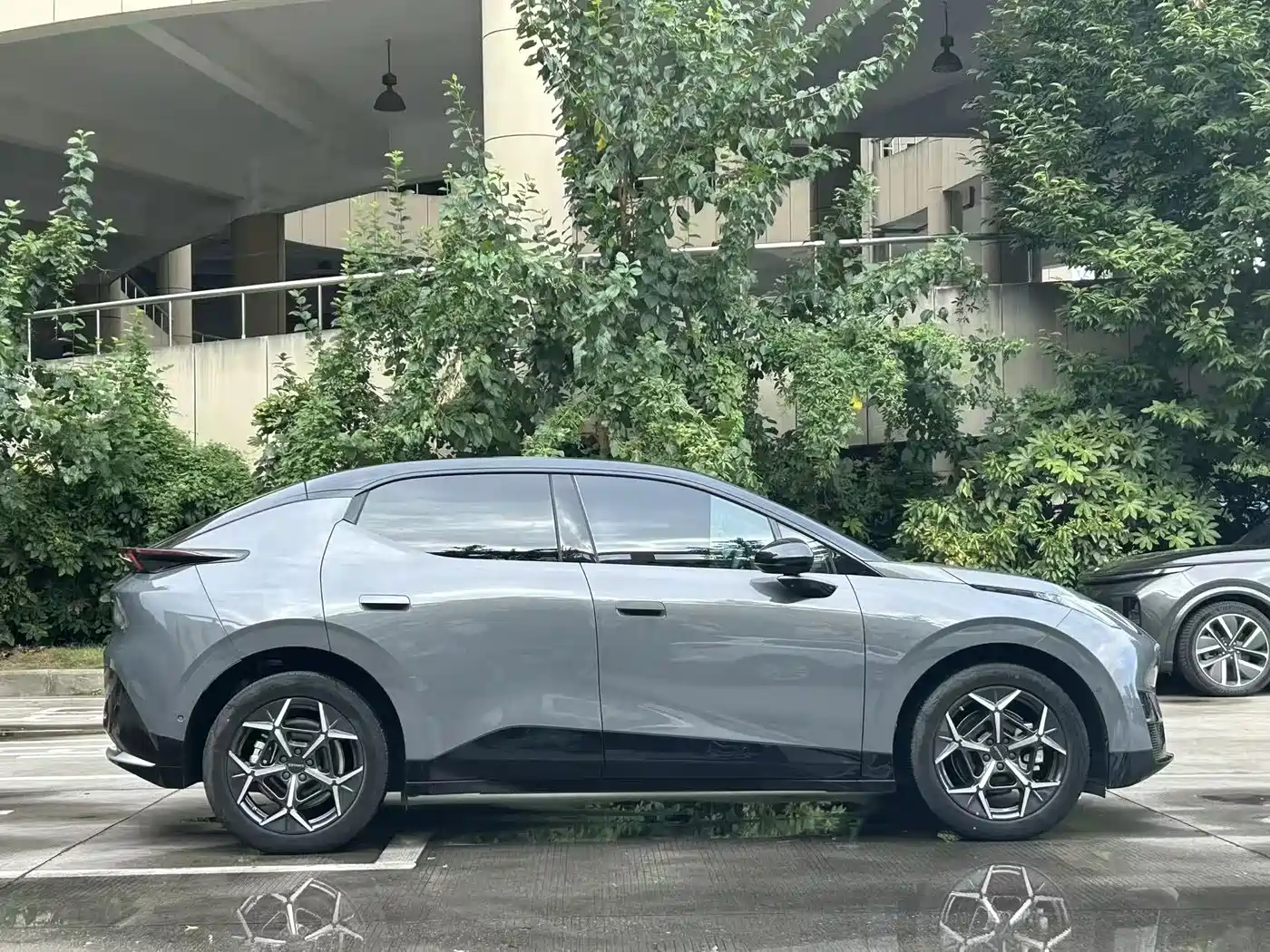 Lynk & Co Z20 2024 2025 530km RWD Max