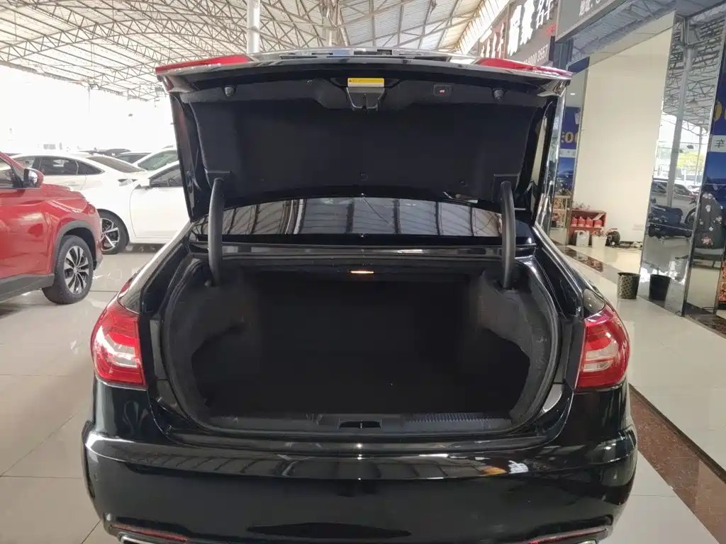 Hongqi H7 2019 2018 2.0T Elite Edition