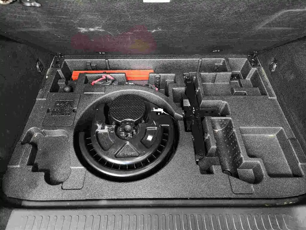 Tank 300 2023 Off-Road Edition 2.0T Conqueror фото 15