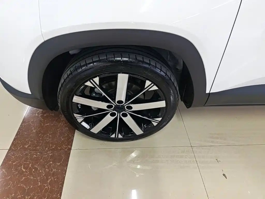 Geely ICON 2023 2023 Model 1.5TD Chocolate Deluxe Edition