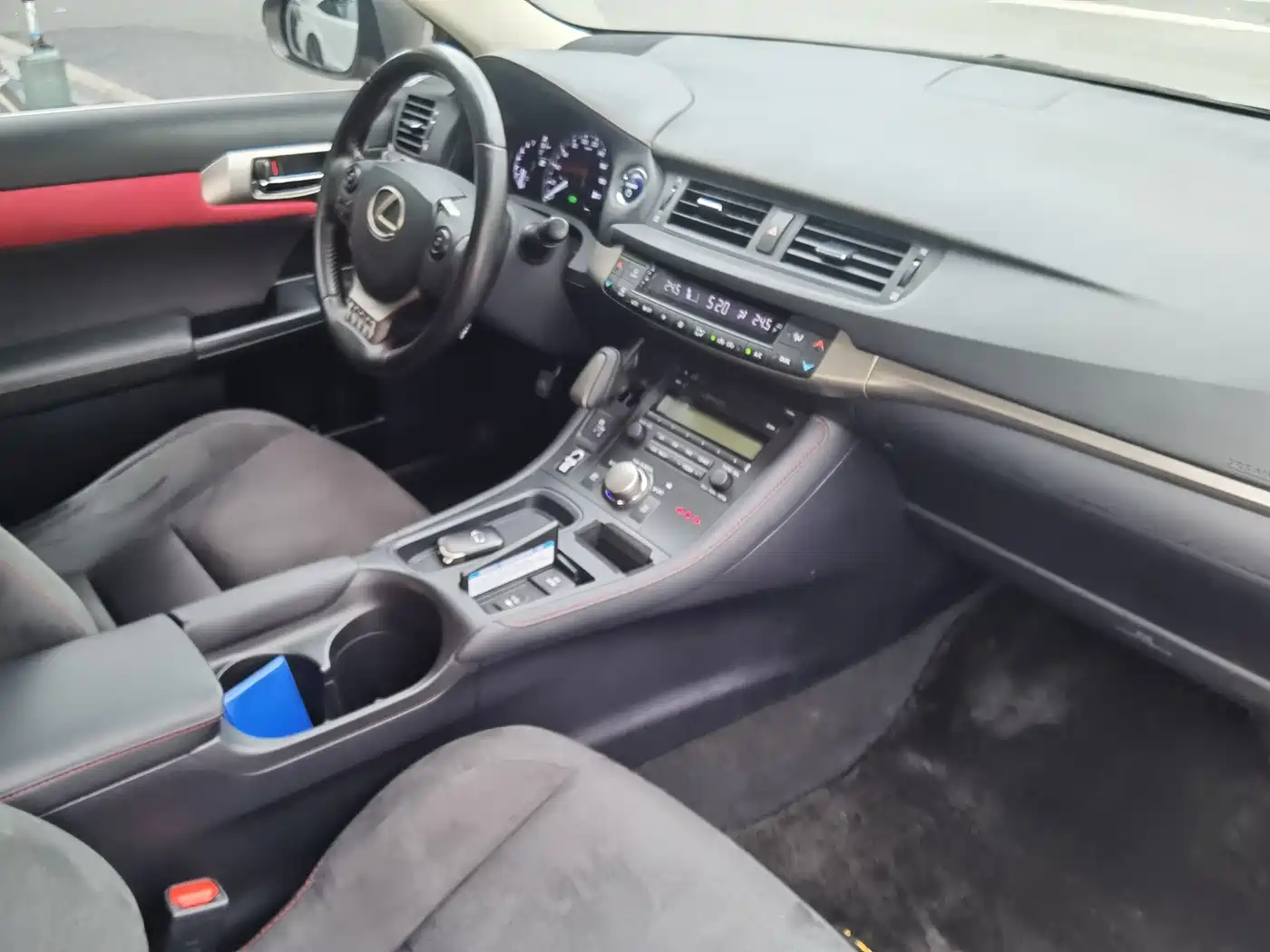 Lexus CT 2019 2017 CT200h Elite Edition Monochrome China V