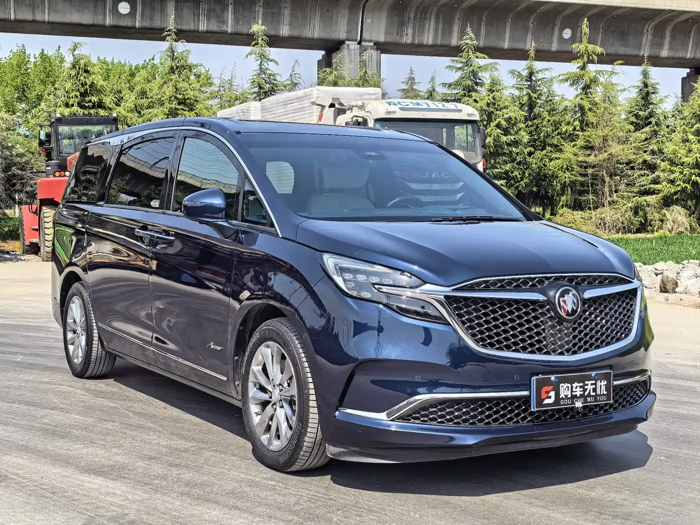 Buick GL8 2020 Avenir Four-Seat Prestige Edition фото 3