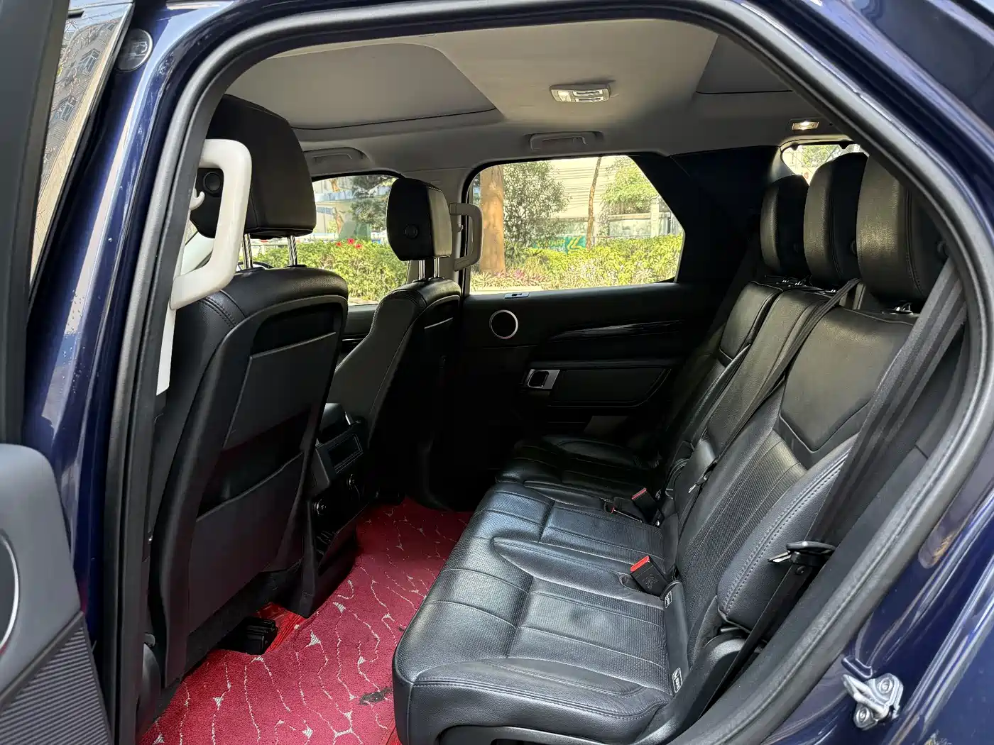Land Rover Discovery 2017 3.0 SC V6 SE фото 8