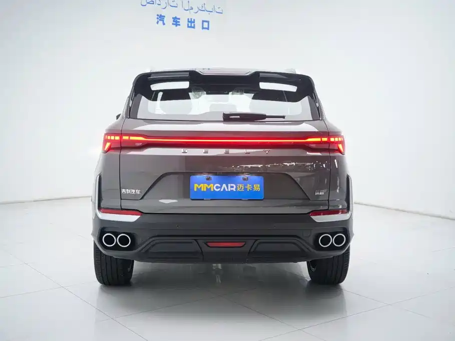 Фото 19 - Geely Binyue