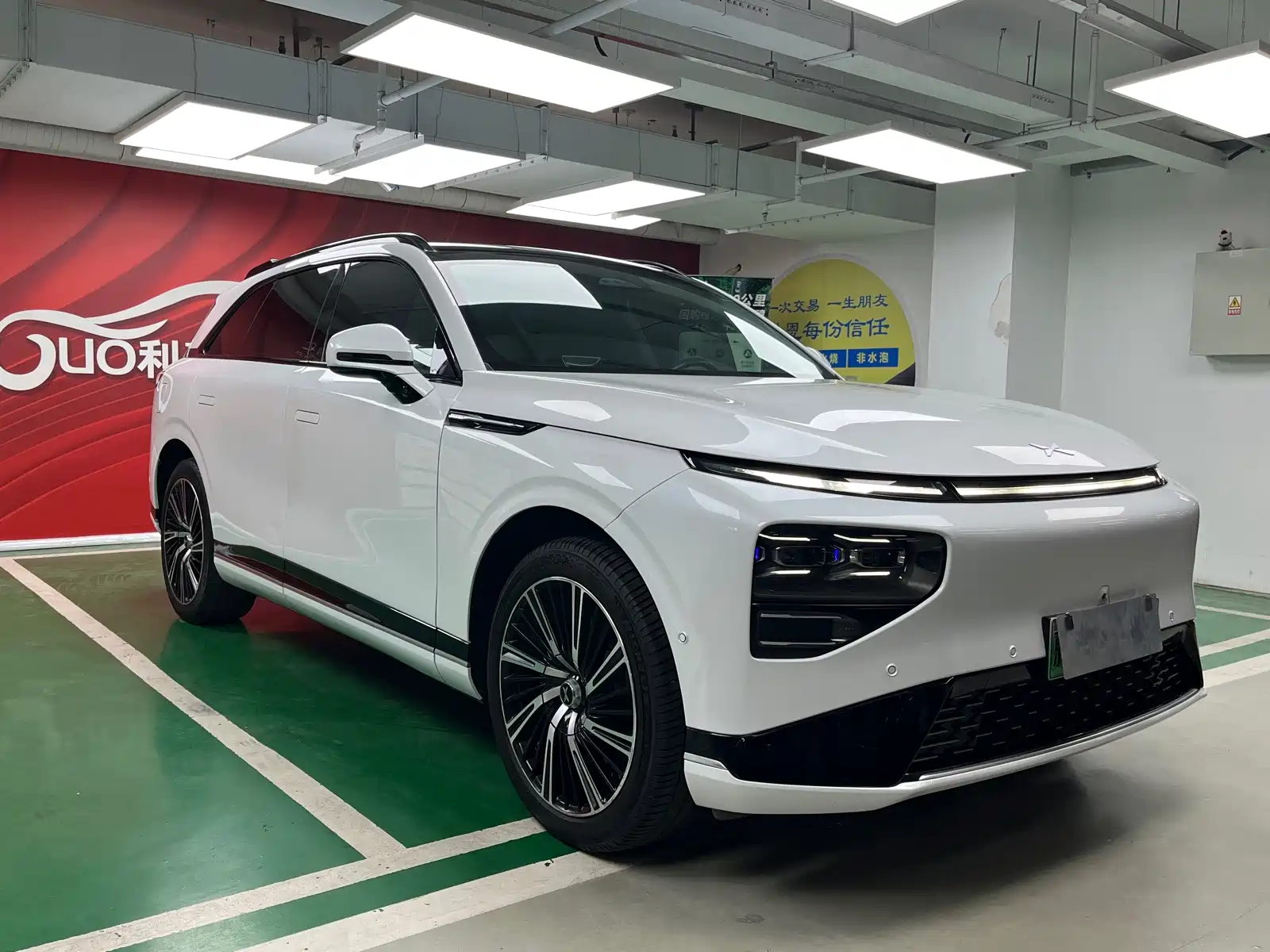 Фото 3 - XPeng G9