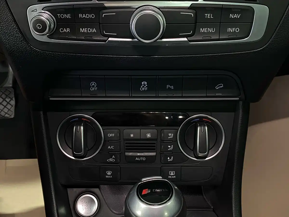 Фото 26 - Audi Q3