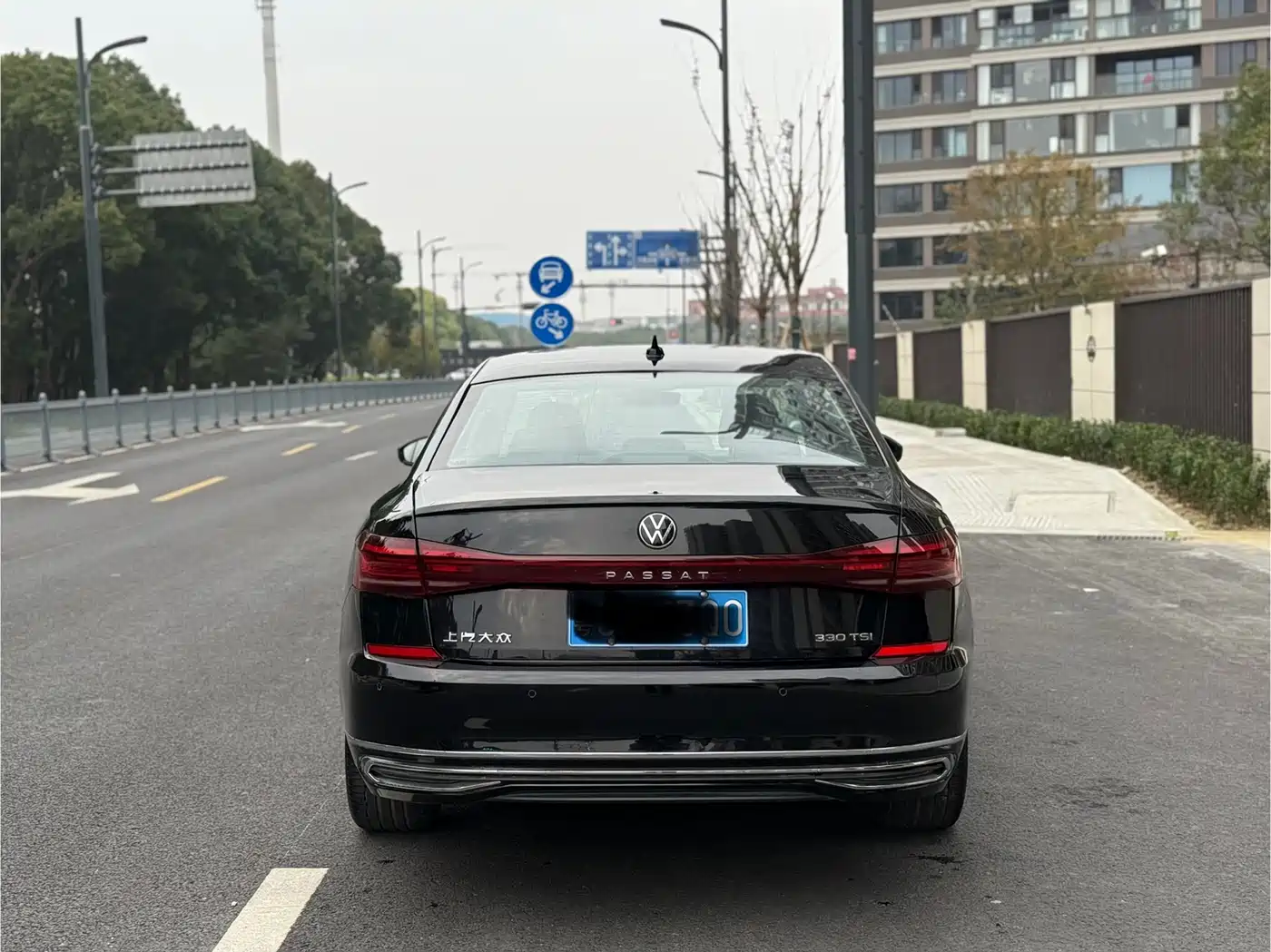 Volkswagen Passat 2024 330TSI Starlight Elite Edition фото 6