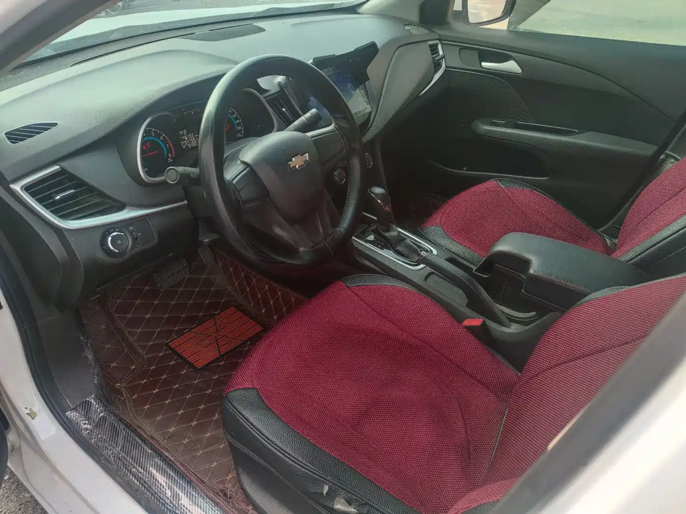 Chevrolet Cavalier 2016 1.5L Automatic Enjoyment Edition фото 4