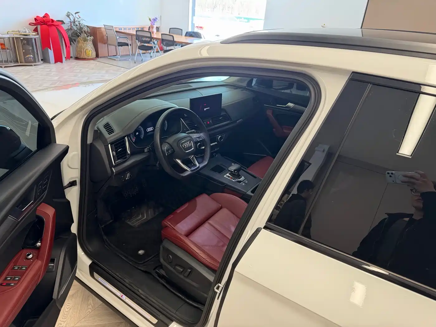 Audi Q5L 2022 Facelift 45T Luxury Dynamic фото 25