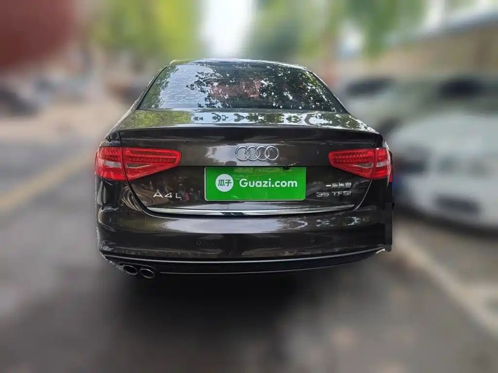 Фото 3 - Audi A4L