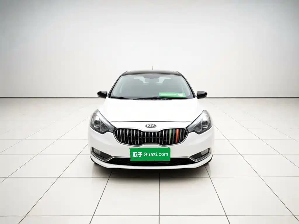 Фото 2 - Kia K3
