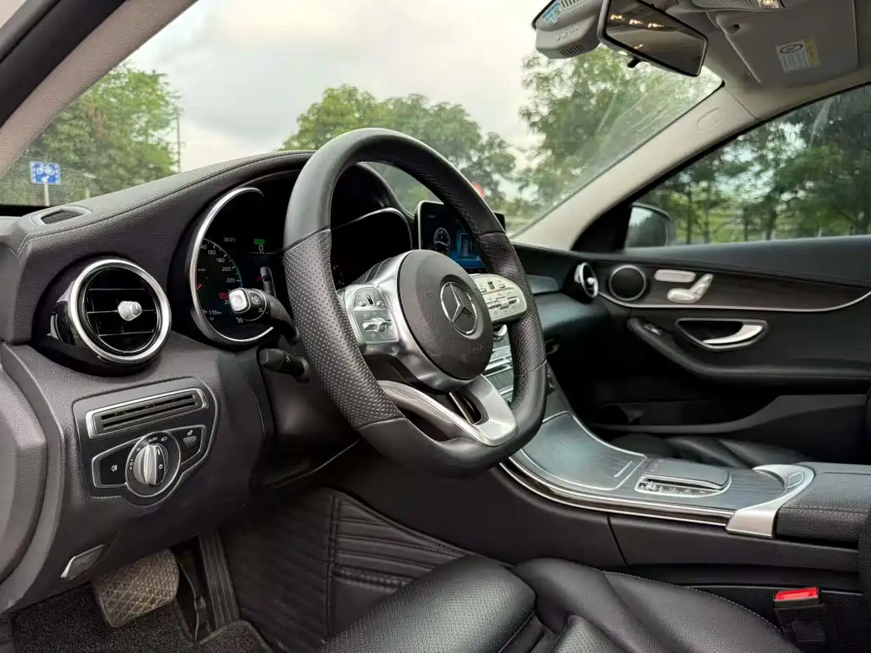Mercedes-Benz C-Class 2021 C 260 L Sport Edition фото 9